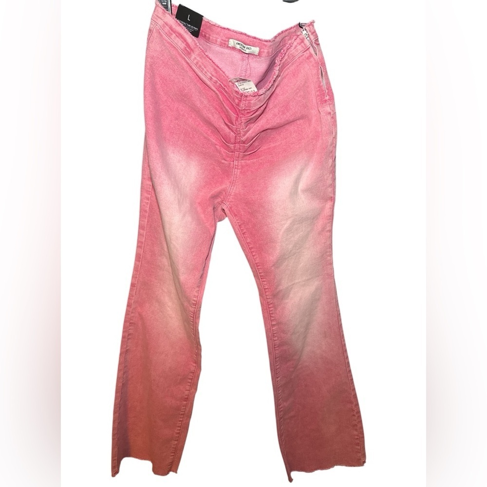 NEW! American Bazi Pants V Cut Flare Leg Colorwash Size Large Jeans